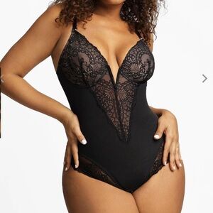 Popilush Black Lace Bodysuit